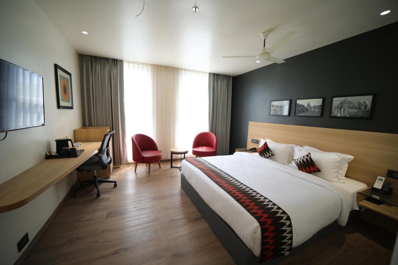 Hotel Marigold บูบันเนสชวาร์ ภายนอก รูปภาพ