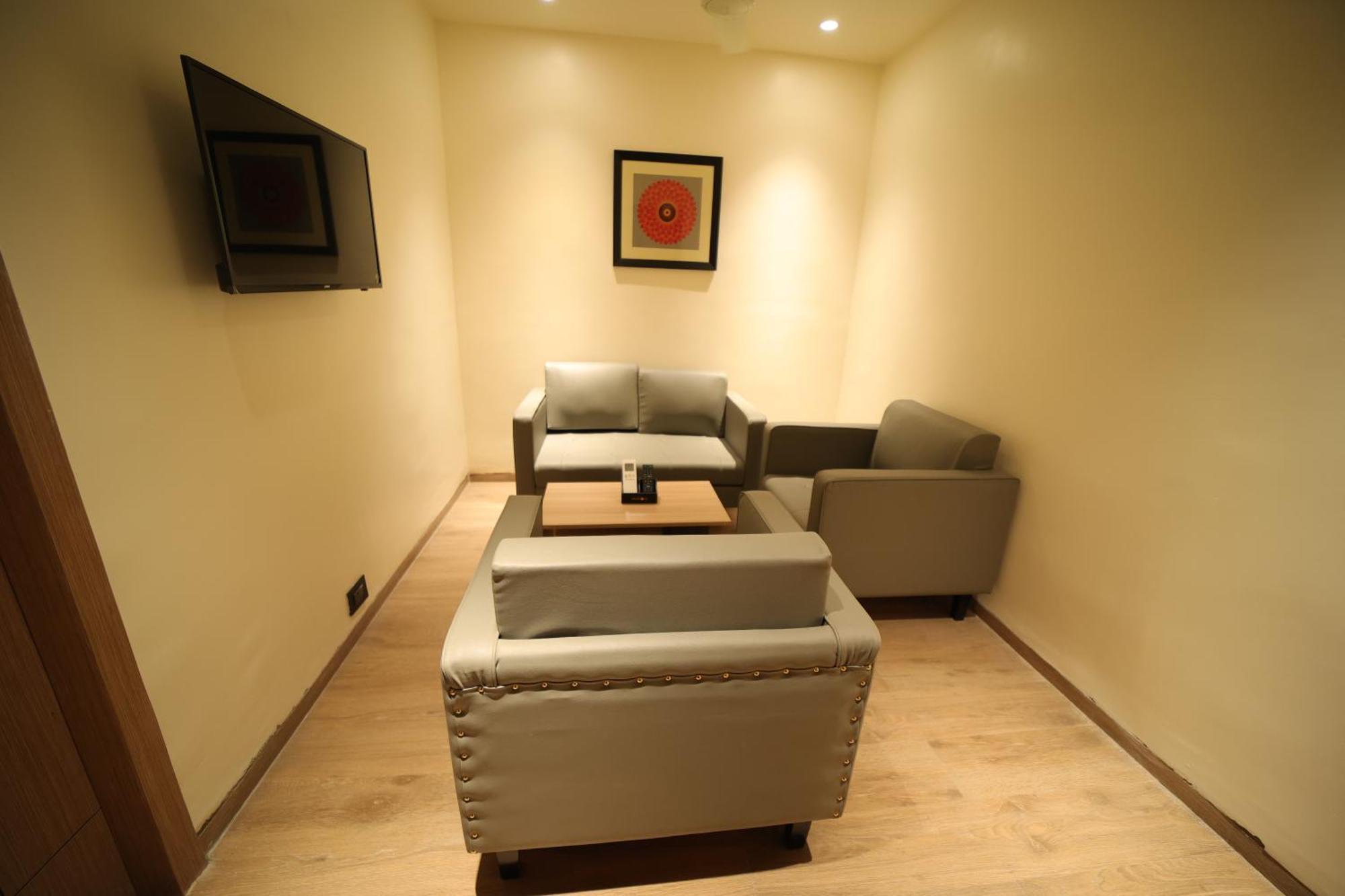 Hotel Marigold บูบันเนสชวาร์ ห้อง รูปภาพ